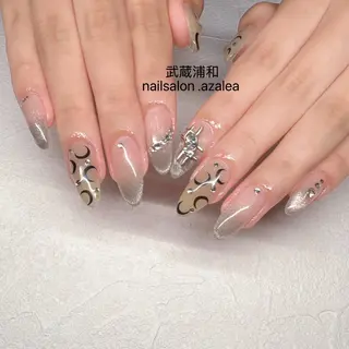 ネイル R inのネイルデザイン