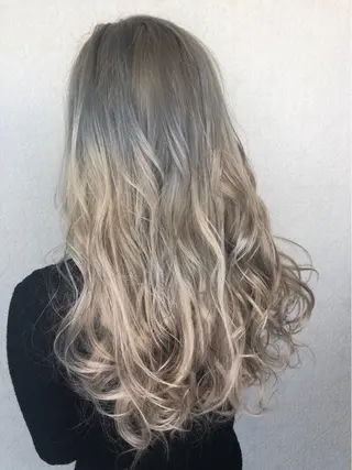 ロング カラー topstylist 三谷翔太郎のヘアスタイル