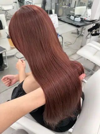 セミロング カラー 透明感カラー🩶 ×小顔カット難波のヘアスタイル