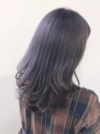 ミディアム 松田 みのりのヘアスタイル