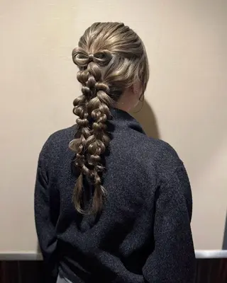 ロング ベージュ/アレンジ/ たから🍀のヘアスタイル
