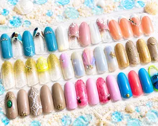 ネイル マグネットネイル💛 Hayakawaのネイルデザイン