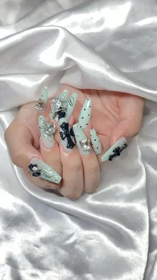 ネイル MIKI LILYのネイルデザイン