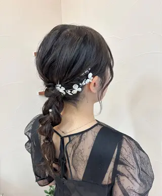 セミロング ヘアアレンジ natsumi🍊 /ヘアセットのヘアスタイル