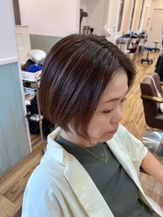 ショート カラー 🐰ハイトーンカラー 畠山 渡🐰のヘアスタイル