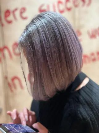 ミディアム 艶髪🫧髪質改善 縮毛矯正✨影山湧市のヘアスタイル