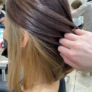 カラー 荒山 栞奈のヘアスタイル
