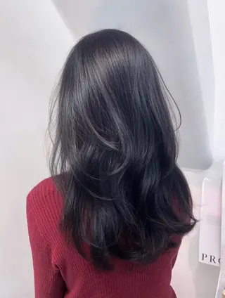 ロング レイヤー特化/ 渋谷 りむのヘアスタイル