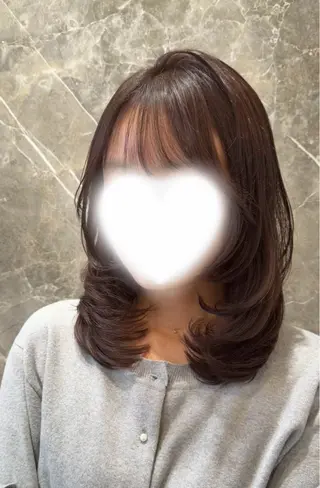 ミディアム カラー レイヤー透明感カラー ブリーチ🎀オトハのヘアスタイル