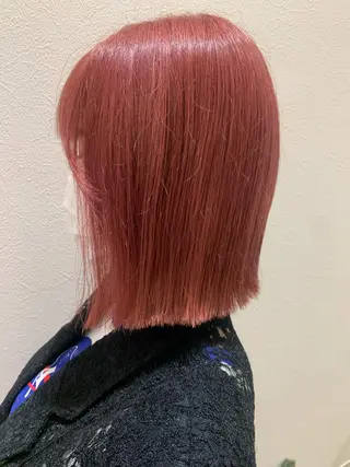 ショート カラー hubhair レイヤー/透明感のヘアスタイル