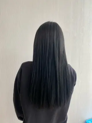ロング 佐藤 森夏のヘアスタイル