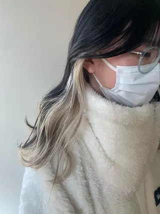 ロング カラー ヘアアレンジ 本間 結衣のヘアスタイル