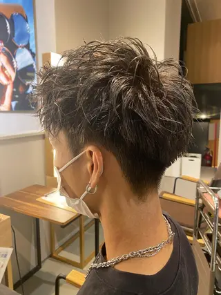 カラー メンズ unopulir 景山 凌のヘアスタイル
