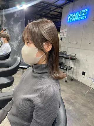 ミディアム カラー ヘアアレンジ メンズ キッズ ネイル マツエク・マツパ アイブロウ 透明感カラー・レイヤ ー🎀amika🎀のヘアスタイル