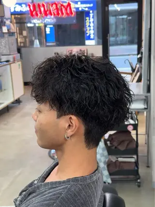 ショート パーマ ヘアアレンジ メンズ MENIN メンズ サロン 望月 涼太のヘアスタイル