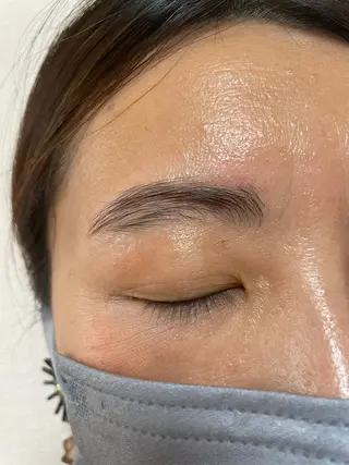 マツエク・マツパ Okada Marinaの眉毛・アイブロウイメージ