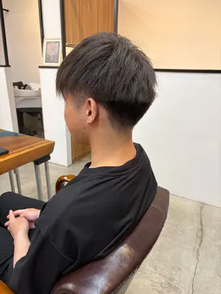 ショート メンズ 吉沢 史翔のヘアスタイル