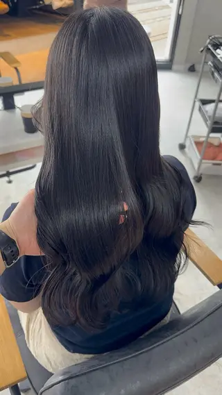 ロング カラー 赤み無し柔らかカラー 【梅田】madokaのヘアスタイル