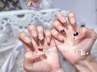 ネイル ✨Nailsalon Vi+✨のネイルデザイン