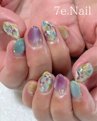 ネイル 7e. Nailのネイルデザイン