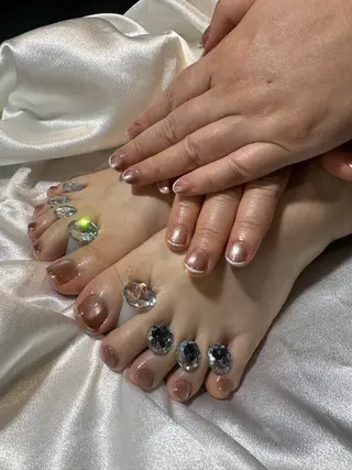ネイル TAKAMI 髪と爪を同時に施術のネイルデザイン