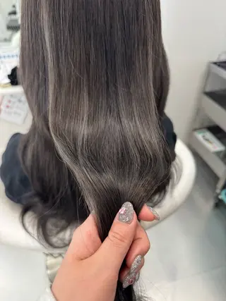 ロング カラー みな .share天王寺のヘアスタイル