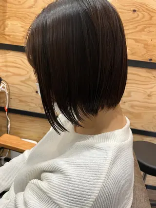 ショート カラー パーマ ヘアアレンジ メンズ キッズ ネイル マツエク・マツパ アイブロウ 久木原 ゆりのヘアスタイル