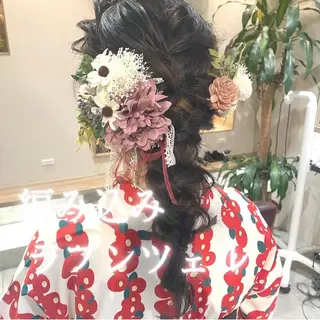 ロング ヘアアレンジ Kirina/ 茨木/髪質改善のヘアスタイル