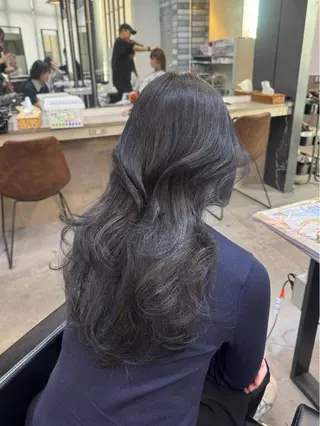 ロング カラー 韓国ヘア🇰🇷 YUKINAのヘアスタイル