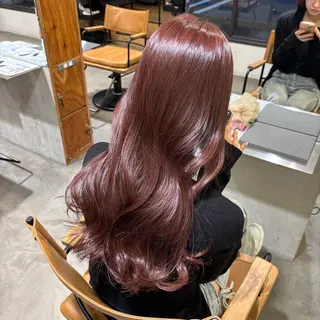ロング カラー 小木曽 里華のヘアスタイル