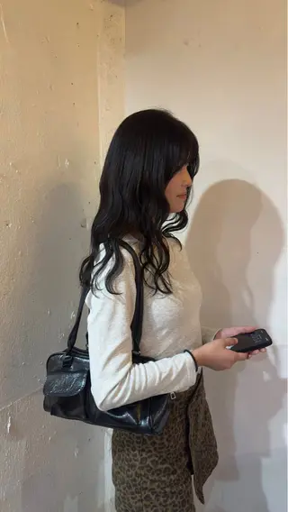 ロング カラー trico ニシノのヘアスタイル