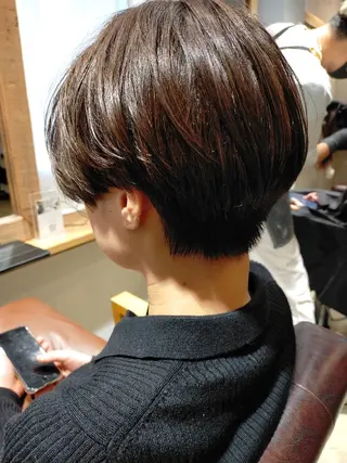 ショート Culumi クルミ 松井照雄/梅田茶屋町のヘアスタイル