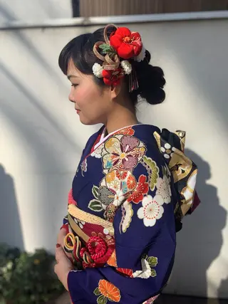ロング ヘアアレンジ ミドウチ アヤカのヘアスタイル