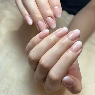 ネイル 納所 莉乃のネイルデザイン