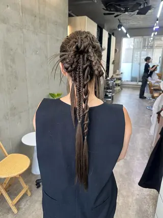 ロング カラー ヘアアレンジ カットモデル募集中 ／HARUKA🎀のヘアスタイル