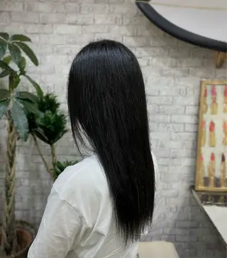 ロング EARTH minoriのヘアスタイル