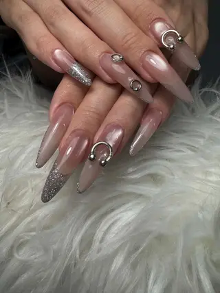 ネイル Anmi Nail 新宿のネイルデザイン