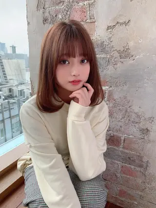 ミディアム カラー 銀座✨レイヤーカット 顔まわり/坂本亜裟海のヘアスタイル