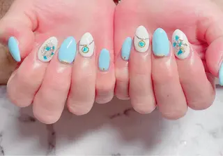 ネイル マジック ミラーのネイルデザイン