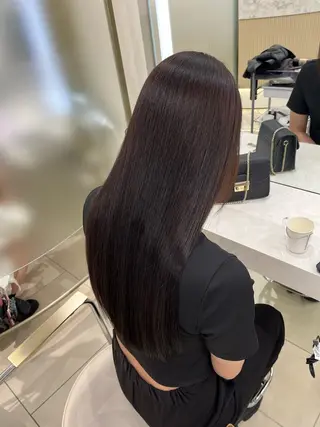 ロング カラー オオタ ユウトのヘアスタイル