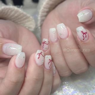 ネイル Queens テイのネイルデザイン