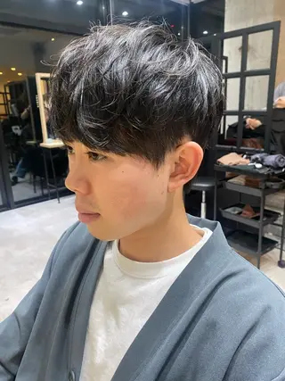メンズ 似合う髪型見つけます AYAKAのヘアスタイル
