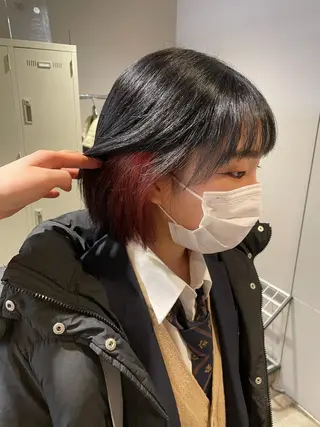 セミロング カラー 抜け感レイヤー︴ ニュアンスカラーのヘアスタイル