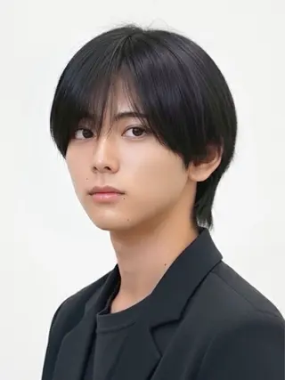 ショート パーマ メンズ ヤリタ カケルのヘアスタイル