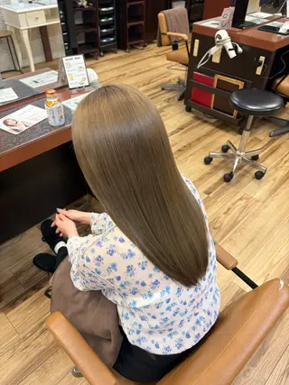 ロング début / みやびのヘアスタイル