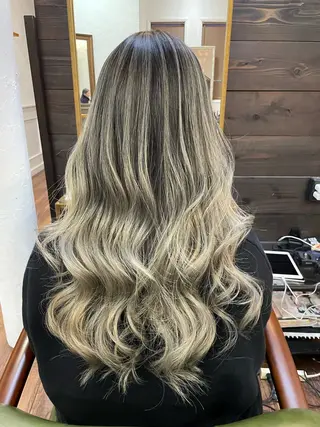 ロング 下林 雅明のヘアスタイル