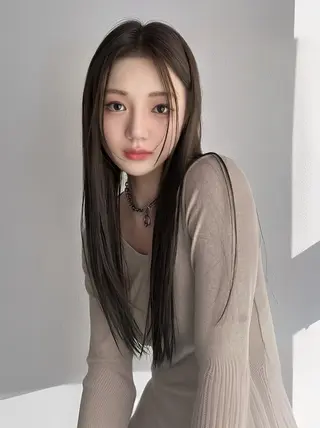 セミロング カラー ×シールエクステのヘアスタイル