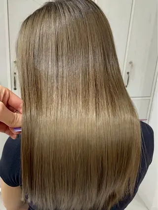 ロング 伊藤 神威のヘアスタイル