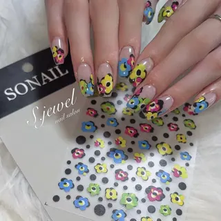 ネイル S. JEWELのネイルデザイン