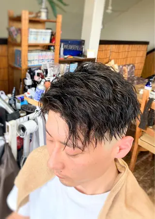 パーマ メンズ タカハシ ユウヤのヘアスタイル
